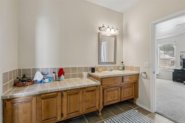 2259 Bradford Avenue, Newcastle, OK 73065