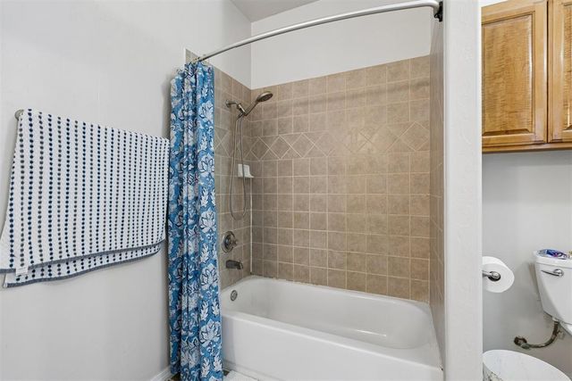 2259 Bradford Avenue, Newcastle, OK 73065