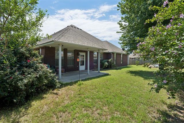 2259 Bradford Avenue, Newcastle, OK 73065