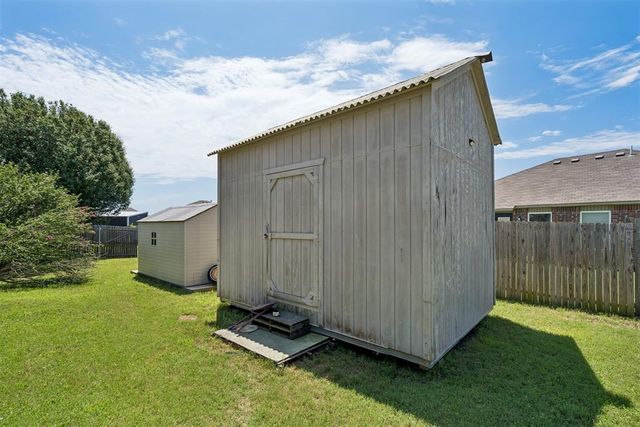 2259 Bradford Avenue, Newcastle, OK 73065