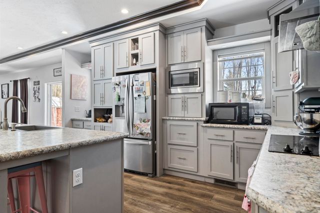 1111 Se East Lake Drive, Orange Twp, MI 49646