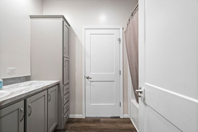 1111 Se East Lake Drive, Orange Twp, MI 49646