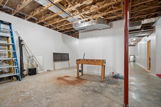 1111 Se East Lake Drive, Orange Twp, MI 49646