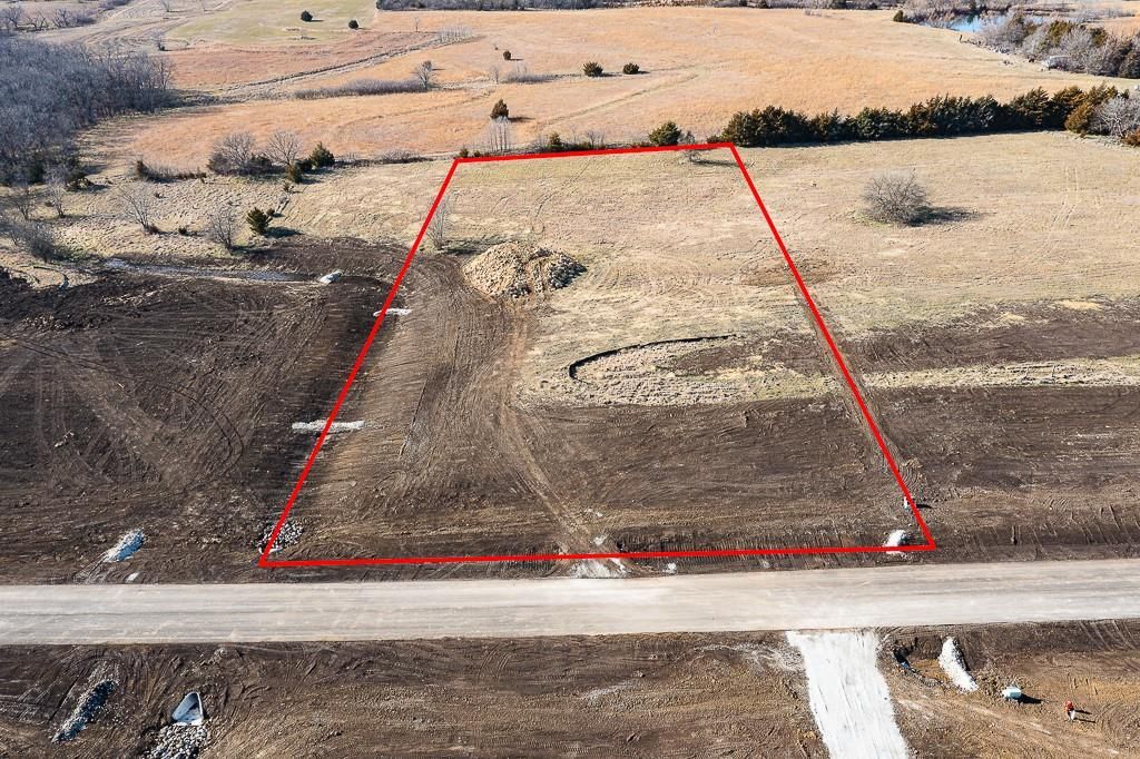 Lot 5 235th Street, Tonganoxie, KS 66086