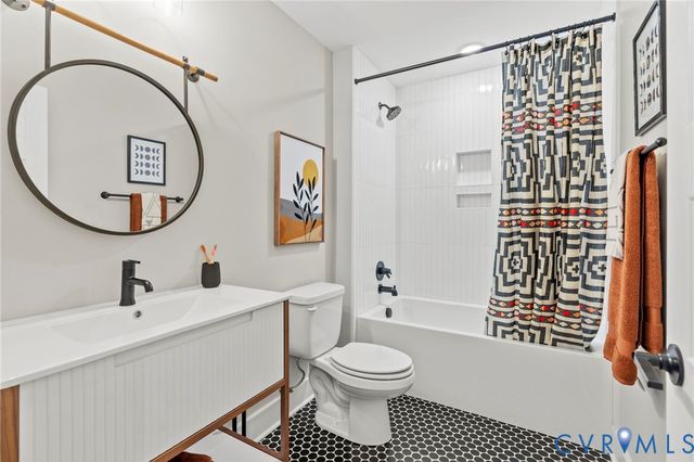 4764 Gooden Trl, Quinton, VA 23141