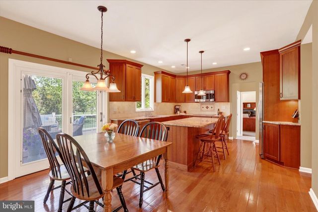 4251 ALY DR, Doylestown, PA 18902