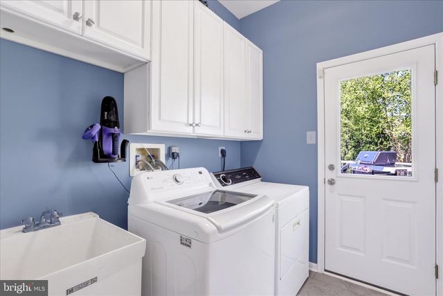 4251 ALY DR, Doylestown, PA 18902