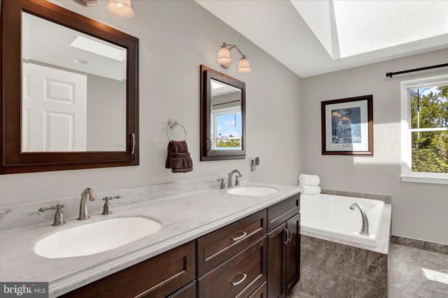 4251 ALY DR, Doylestown, PA 18902