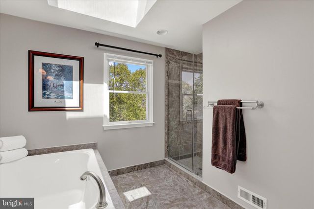 4251 ALY DR, Doylestown, PA 18902