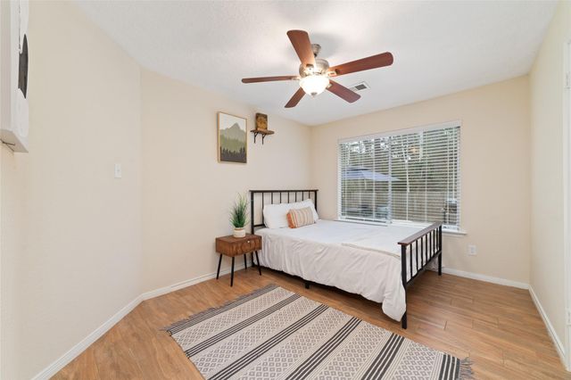 36 N Rain Forest Court, Spring, TX 77380