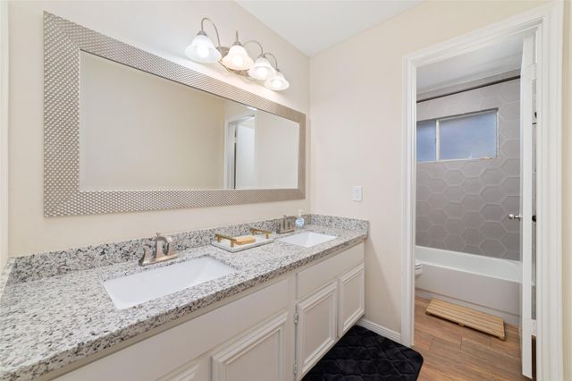 36 N Rain Forest Court, Spring, TX 77380