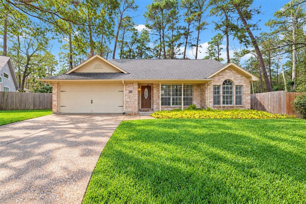 36 N Rain Forest Court, Spring, TX 77380