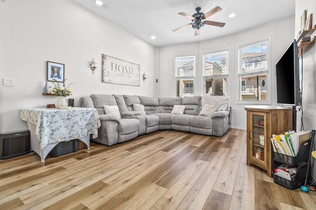 6722 JACKSON ST, Guttenberg, NJ 07093