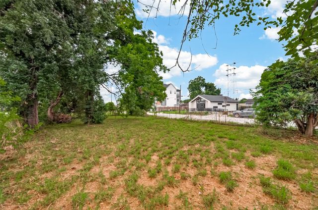 1605 Euel Street, Houston, TX 77009