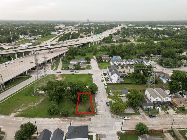 1605 Euel Street, Houston, TX 77009
