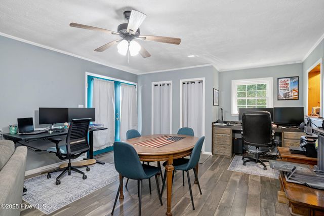 112 Mcmillan Street, Teachey, NC 28464