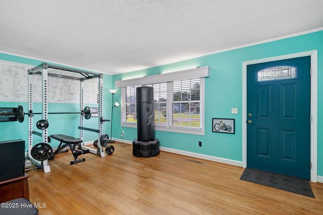 112 Mcmillan Street, Teachey, NC 28464