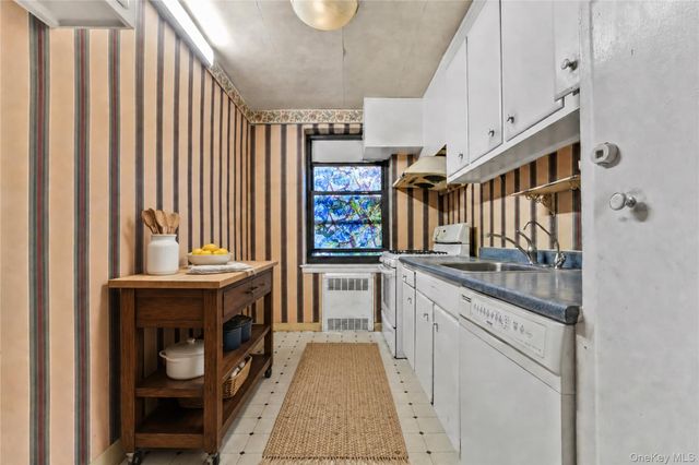 28-08 141st Street 1A, Flushing, NY 11354