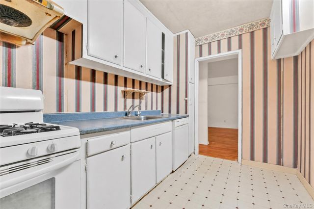 28-08 141st Street 1A, Flushing, NY 11354