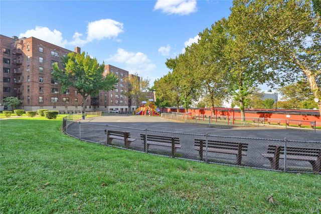 28-08 141st Street 1A, Flushing, NY 11354