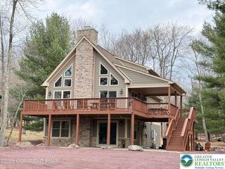136 PineKnoll Drive, Kidder Twp N, PA 18624