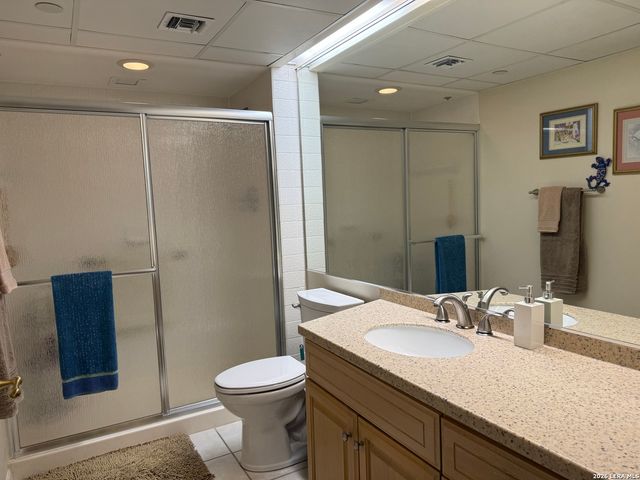 1 Towers Park Ln Apt 302, San Antonio, TX 78209