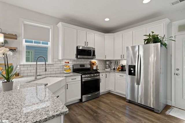 116 Cherrybark Lane, Taylors, SC 29687