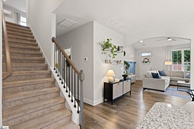 116 Cherrybark Lane, Taylors, SC 29687