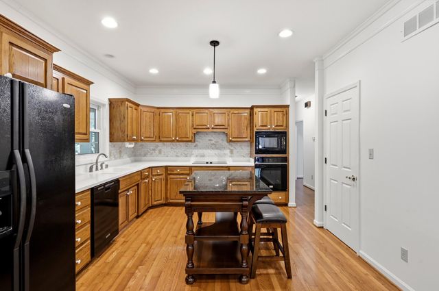 601 Delaney Woods, Nicholasville, KY 40356