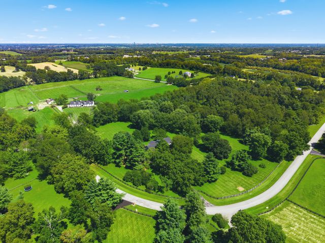 601 Delaney Woods, Nicholasville, KY 40356