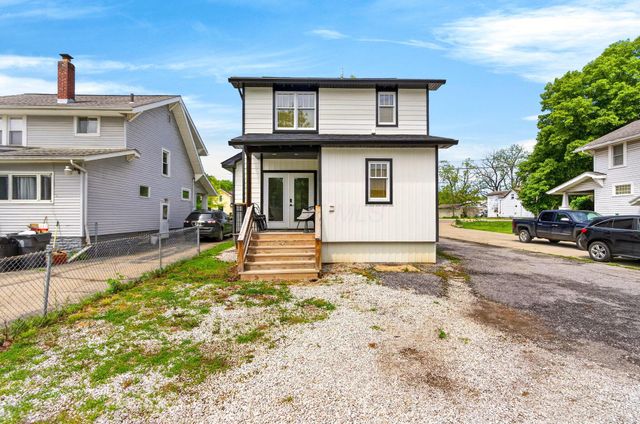 1878 Harrisburg Pike, Grove City, OH 43123