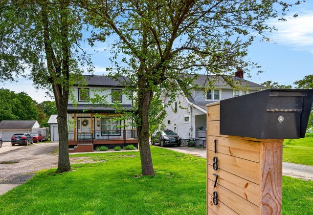 1878 Harrisburg Pike, Grove City, OH 43123