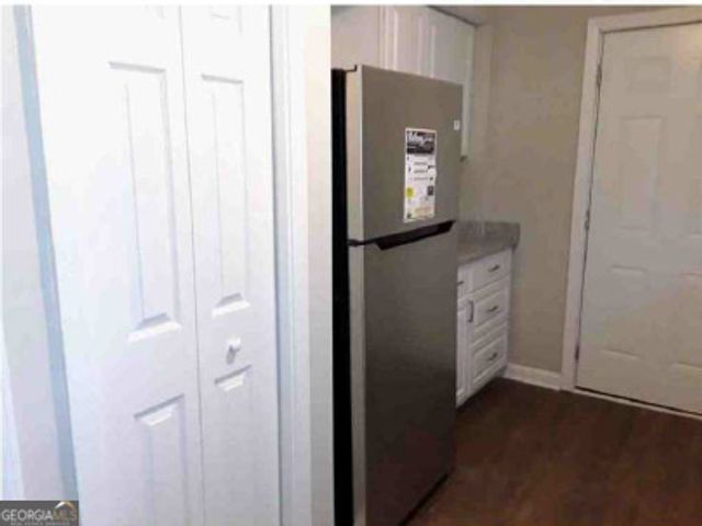 1652 Oak Knoll Circle SE, Atlanta, GA 30315