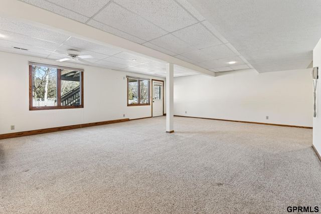 13302 Hillsborough Drive, Omaha, NE 68164