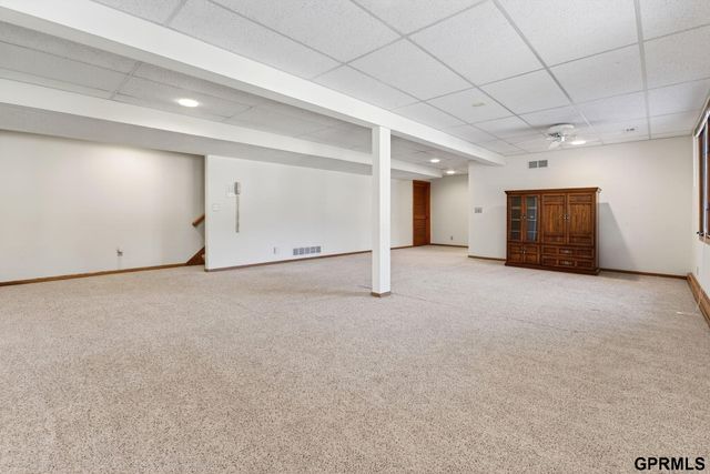 13302 Hillsborough Drive, Omaha, NE 68164