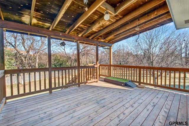 13302 Hillsborough Drive, Omaha, NE 68164