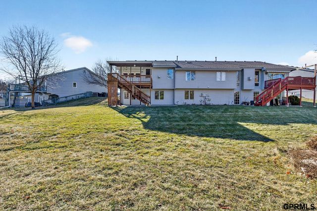 13302 Hillsborough Drive, Omaha, NE 68164