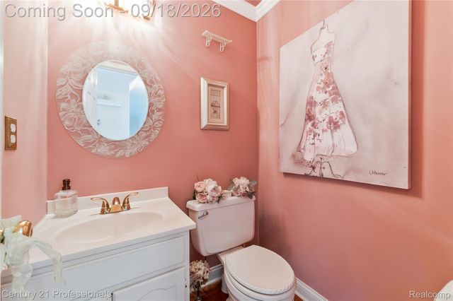 1875 Fordham Drive, Troy, MI 48098