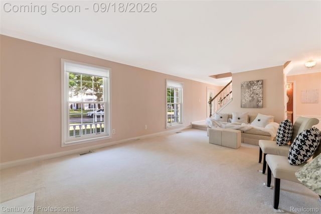 1875 Fordham Drive, Troy, MI 48098