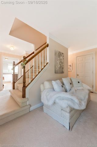 1875 Fordham Drive, Troy, MI 48098