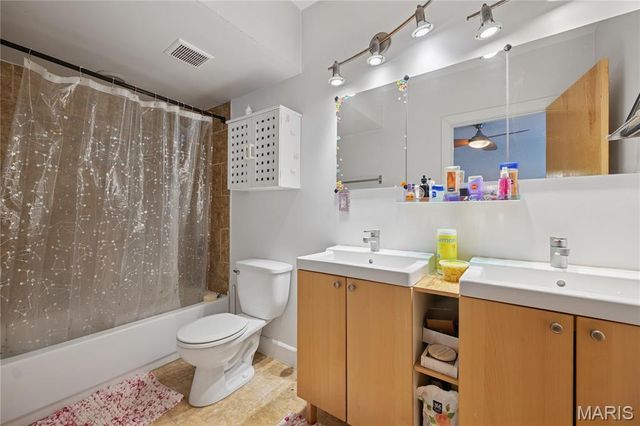 4228 McPherson Avenue 213, St Louis, MO 63108