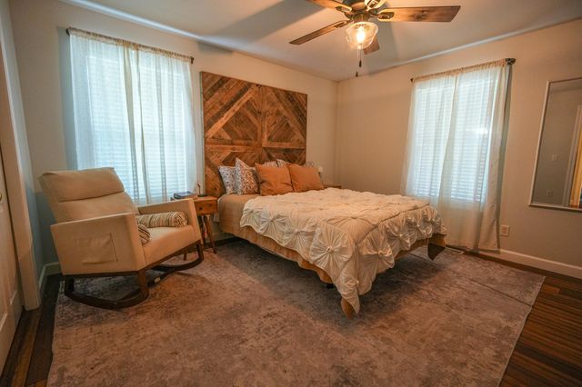 2063 Rambling Oak Drive, Muskegon Twp, MI 49445