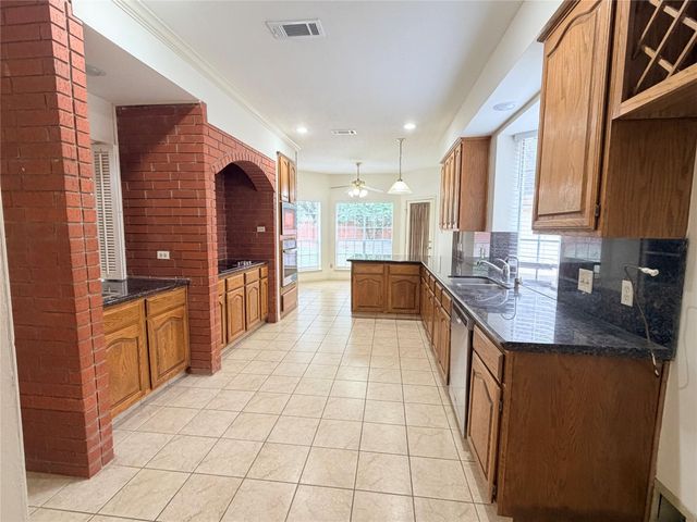 3306 Vista Lake Drive, Sugar Land, TX 77478