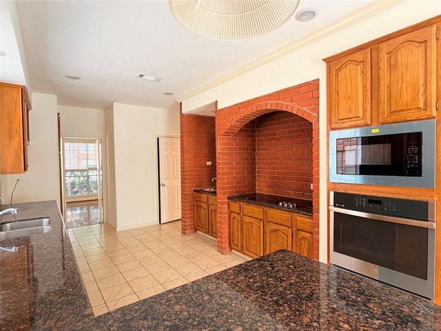 3306 Vista Lake Drive, Sugar Land, TX 77478