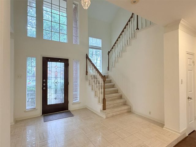 3306 Vista Lake Drive, Sugar Land, TX 77478