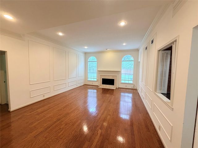 3306 Vista Lake Drive, Sugar Land, TX 77478