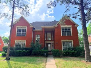 3306 Vista Lake Drive, Sugar Land, TX 77478