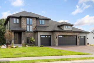 5685 N Kelvin Avenue N, Lake Elmo, MN 55042