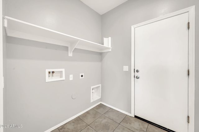 40525 W HELEN Court, Maricopa, AZ 85138