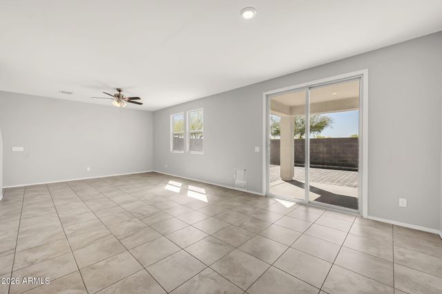 40525 W HELEN Court, Maricopa, AZ 85138